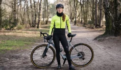 Winter Jacke II Essential Damen - AGU